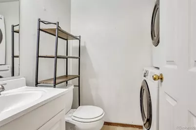 1545 S Ouray Circle #B, Aurora, CO 80017 - Photo 7