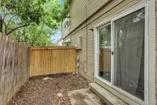 1545 S Ouray Cir, Aurora, CO 80017 - Photo 11