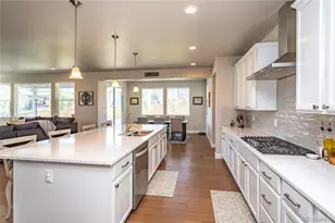 6656 Kenzie Cir, Castle Pines, CO 80108 - Photo 9