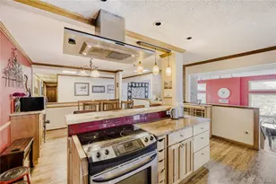 212 Kelsey Pl, Castle Rock, CO 80104 - Photo 15