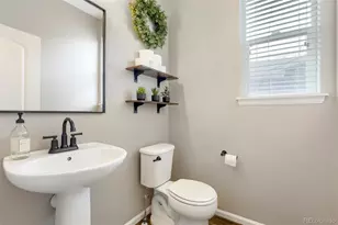 845 N Waterloo Cir, Aurora, CO 80018 - Photo 15