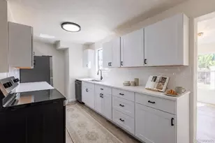 4464 Davenport Way, Denver, CO 80239 - Photo 3