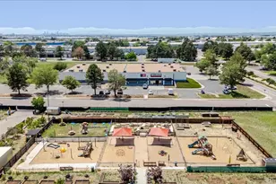 4933 Quari St, Denver, CO 80239 - Photo 23