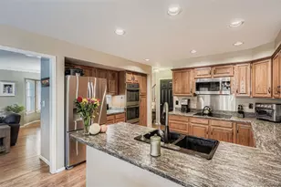 5815 E Irish Pl, Centennial, CO 80112 - Photo 9