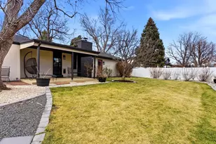 8512 Gray Ct, Arvada, CO 80003 - Photo 29