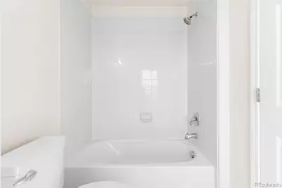 22027 E Jamison Place, Aurora, CO 80016 - Photo 17