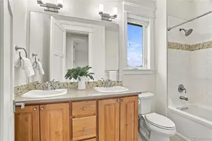 3275 S Logan St, Englewood, CO 80113 - Photo 29