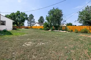 425 G Ave, Limon, CO 80828 - Photo 33