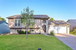 5859 S Perth Pl, Centennial, CO 80015 - Photo 1