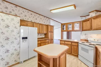 1801 W 92nd Avenue, Federal Heights, CO 80260 - Photo 11