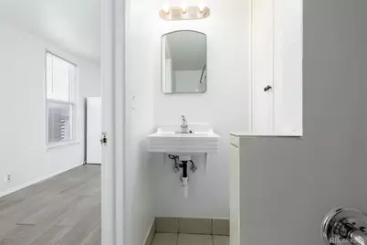 172 W Maple Avenue, Denver, CO 80223 - Photo 19