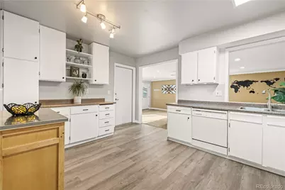 3650 S Oak Street, Denver, CO 80235 - Photo 5