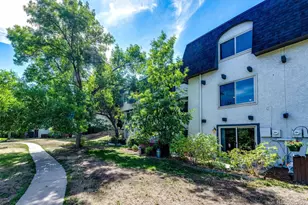 469 E Highline Cir, Littleton, CO 80122 - Photo 33