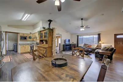 34 Fetlock, Florissant, CO 80816 - Photo 37