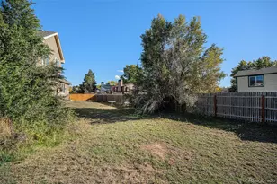 14964 Bolling Dr, Denver, CO 80239 - Photo 21