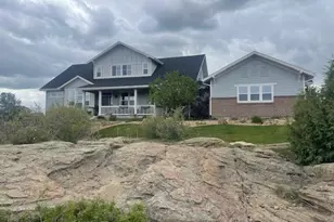 7186 Weaver Cir, Castle Rock, CO 80104 - Photo 3