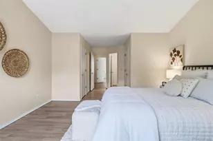 12043 E Hoye Dr, Aurora, CO 80012 - Photo 33