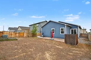 220 N Stewart St, Keenesburg, CO 80643 - Photo 23