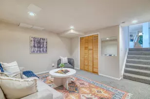 7906 S Flower Ct, Littleton, CO 80128 - Photo 19