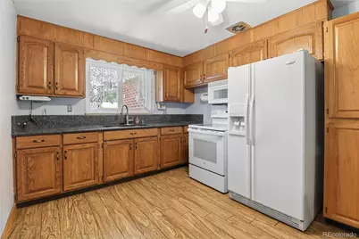 3157 Victor Street, Aurora, CO 80011 - Photo 13