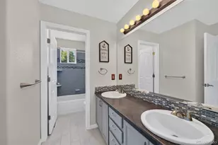 7282 S Rome St, Aurora, CO 80016 - Photo 31