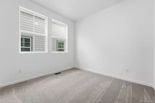3384 N Duquesne Wy, Aurora, CO 80019 - Photo 9