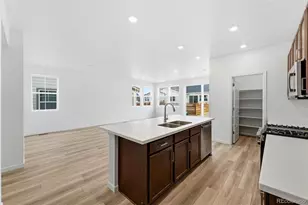 3384 N Duquesne Wy, Aurora, CO 80019 - Photo 5