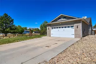 605 McClure Ave, Firestone, CO 80520 - Photo 3