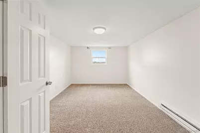 21400 E 11th Avenue, Aurora, CO 80018 - Photo 33