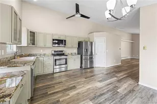 21400 E 11th Ave, Aurora, CO 80018 - Photo 11