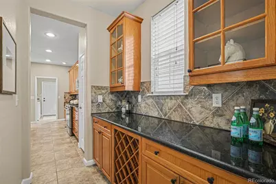 1372 S Duquesne Court, Aurora, CO 80018 - Photo 17