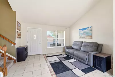 4059 S Dunkirk Way, Aurora, CO 80013 - Photo 5