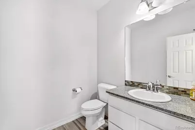 56534 E 24th Avenue, Strasburg, CO 80136 - Photo 25
