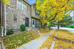 2701 E Nichols Cir, Centennial, CO 80122 - Photo 35