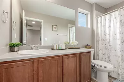 25664 E Byers Drive, Aurora, CO 80018 - Photo 31