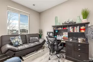 25664 E Byers Dr, Aurora, CO 80018 - Photo 29