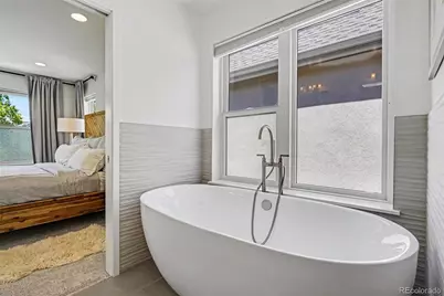 2538 N Clarkson Street, Denver, CO 80205 - Photo 15