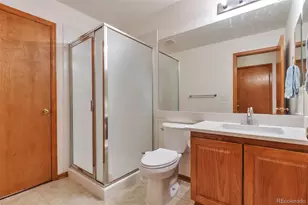 5641 S Yakima Way, Aurora, CO 80015 - Photo 9