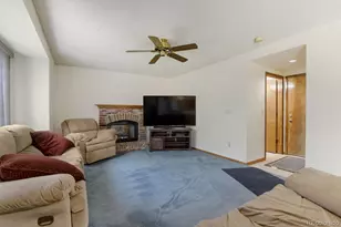 6254 Laguna Cir, Highlands Ranch, CO 80130 - Photo 9