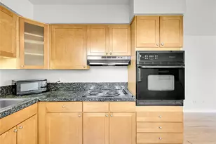 1056 N Marion St, Denver, CO 80218 - Photo 13