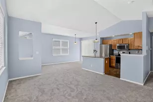 640 Gooseberry Dr, Longmont, CO 80503 - Photo 5