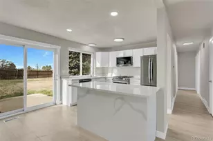 2787 S Helena Way, Aurora, CO 80013 - Photo 7