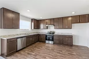 1662 S Gold Bug Wy, Aurora, CO 80018 - Photo 17