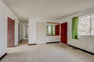 14832 Elmendorf Pl, Denver, CO 80239 - Photo 5