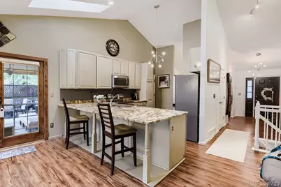8266 S Logan Court, Littleton, CO 80122 - Photo 7