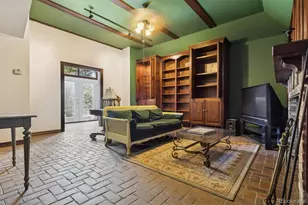 8535 E Hawaii Ln, Denver, CO 80231 - Photo 19