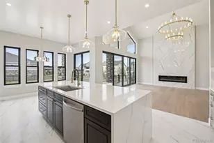 27330 E Nova Cir, Aurora, CO 80016 - Photo 11