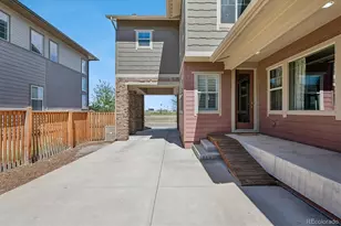 8404 E 55th Pl, Denver, CO 80238 - Photo 35