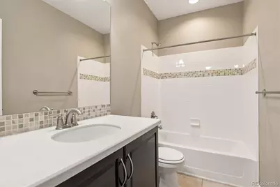 8404 E 55th Place, Denver, CO 80238 - Photo 27