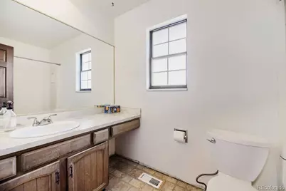 3955 S Monaco Parkway, Denver, CO 80237 - Photo 33
